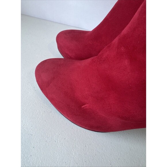 DIBA Women’s Red Suede Ankle Booties Size 8M - Picture 8 of 13